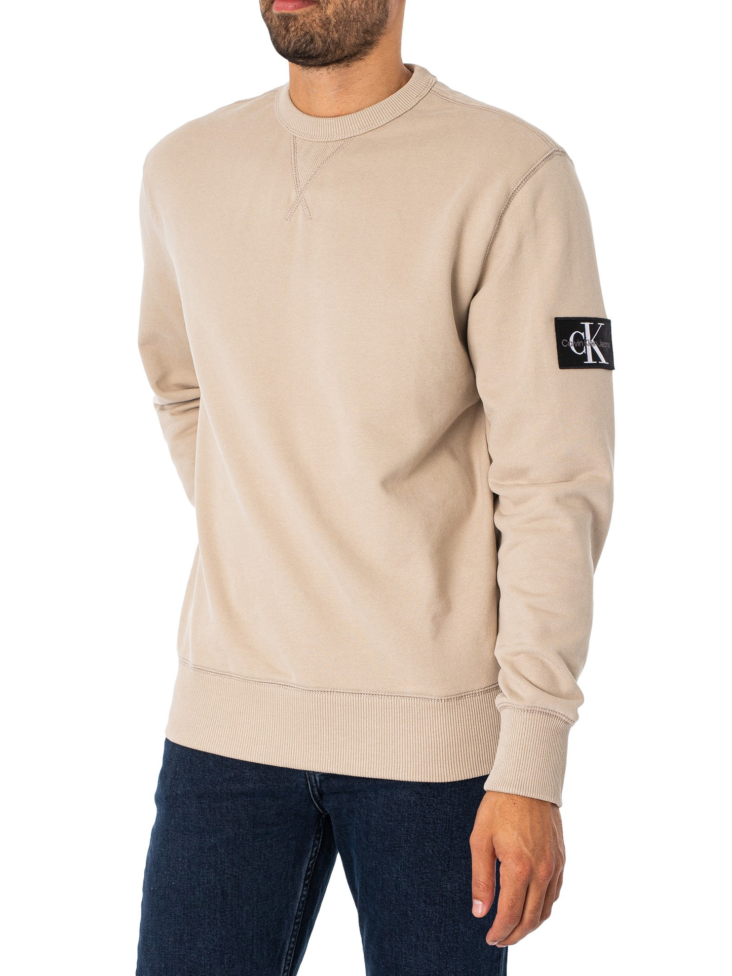 BADGE CREW NECK