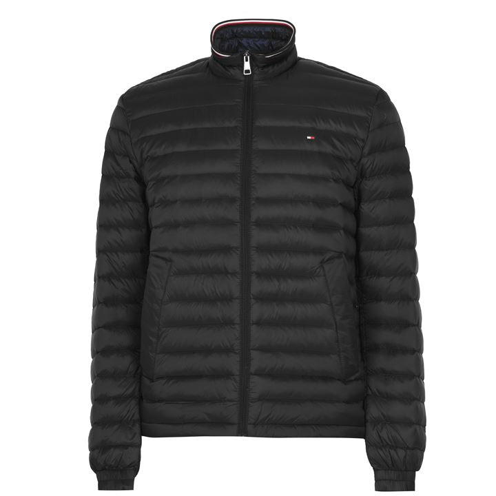 CORE PACKABLE RECYCLED JACKET