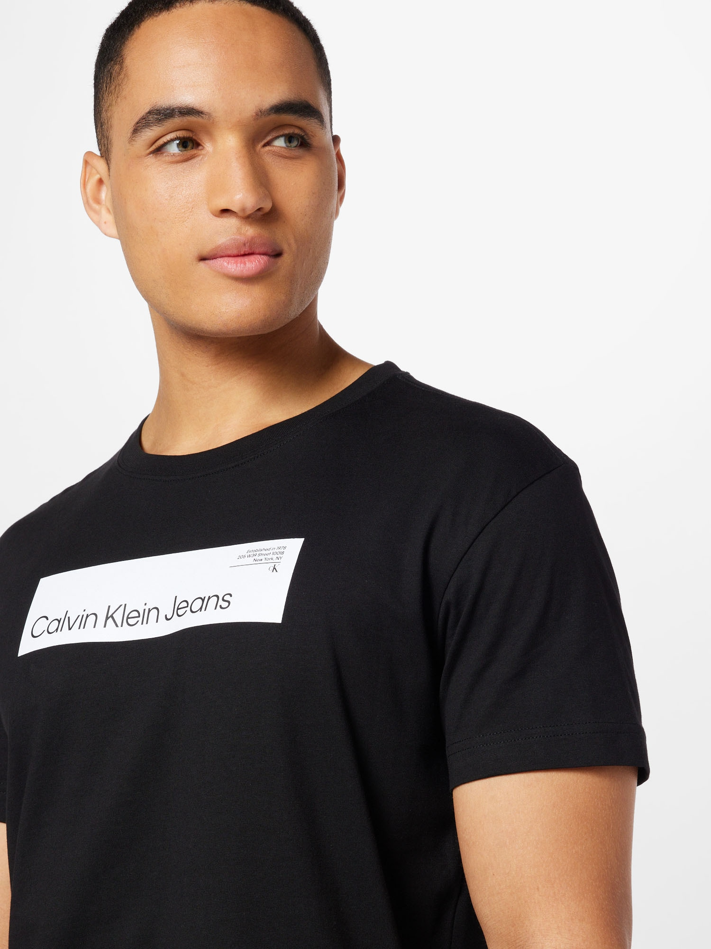 HYPER REAL BOX LOGO TEE