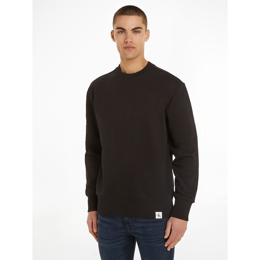 WOVEN TAB CREW NECK