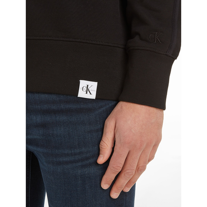 WOVEN TAB CREW NECK