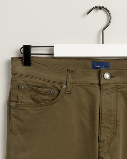 D1. TAPERED SATIN JEANS