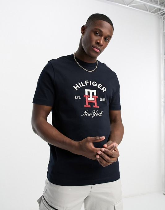CURVED MONOGRAM TEE